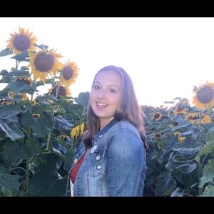 Meet your Posher, Amy